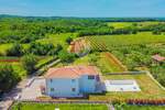Kuca, Poreč, prodaja, 695000 €, 313 m2