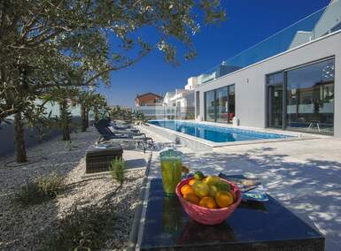 Kuca, Poreč, prodaja, 999000 €, 385 m2