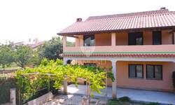 Trosoban stan, Poreč, prodaja, 320000 €, 80 m2