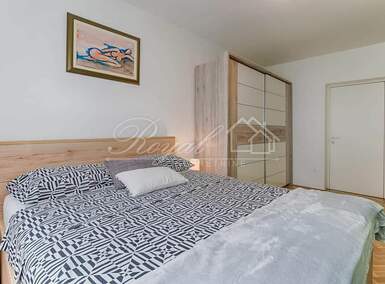 Trosoban stan, Rijeka, Krimeja, najam, 800 €, 60 m2