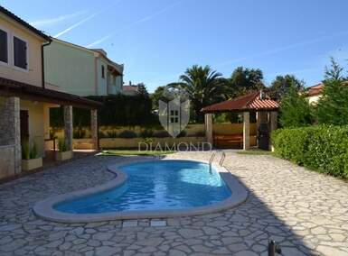 Dvosoban stan, Medulin, Banjole, prodaja, 167000 €, 40 m2