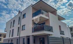 Cetvorosoban stan, Umag, prodaja, 395000 €, 91 m2