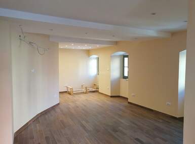 Stan, Opatija, prodaja, 900000 €, 185 m2