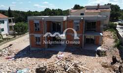Trosoban stan, Šibenik, Brodarica, prodaja, 239000 €, 73 m2