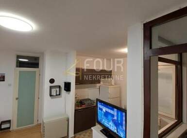 Jednosoban stan, Rijeka, Škurinje, najam, 400 €, 30 m2