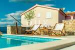 Trosoban stan, Dobrinj, Klimno, prodaja, 320000 €, 61 m2
