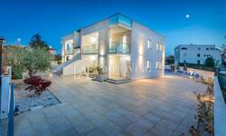 Kuca, Umag, prodaja, 1500000 €, 314 m2