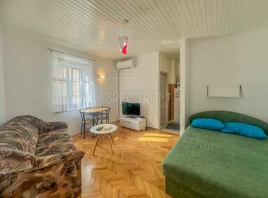 Jednosoban stan, Novigrad, prodaja, 156000 €, 23 m2