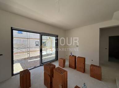 Kuca, Poreč, prodaja, 390000 €, 104 m2