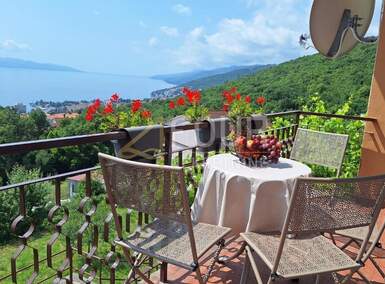 Dvosoban stan, Opatija, Pobri, najam, 550 €, 55 m2