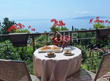 Dvosoban stan, Opatija, Pobri, najam, 700 €, 55 m2