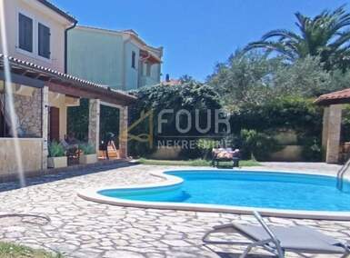 Dvosoban stan, Medulin, Banjole, prodaja, 167000 €, 39 m2