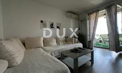 Trosoban stan, Zadar, Bili brig, prodaja, 250000 €, 67 m2