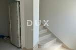 Trosoban stan, Medulin, prodaja, 270000 €, 59 m2