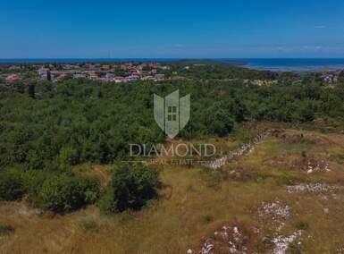 Kuca, Buje, Kaštel, prodaja, 330000 €, 97 m2