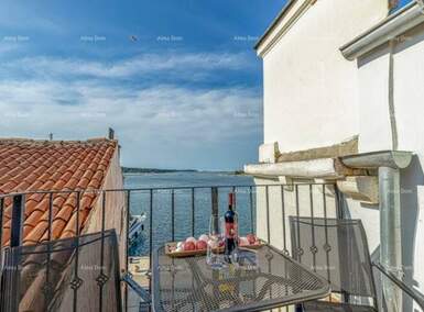 Jednosoban stan, Poreč, prodaja, 280000 €, 48 m2
