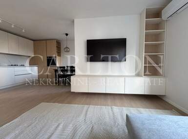 Trosoban stan, Zagreb, Trešnjevka - sjever, najam, 1150 €, 68 m2