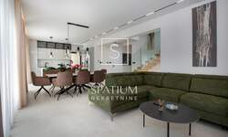 Kuca, Labin, prodaja, 980000 €, 193 m2
