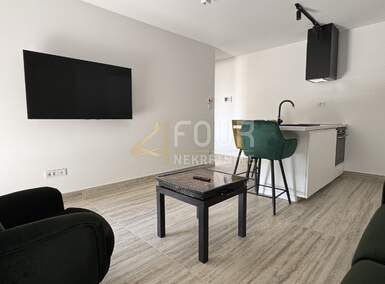 Trosoban stan, Rijeka, Podmurvice, najam, 1300 €, 64 m2