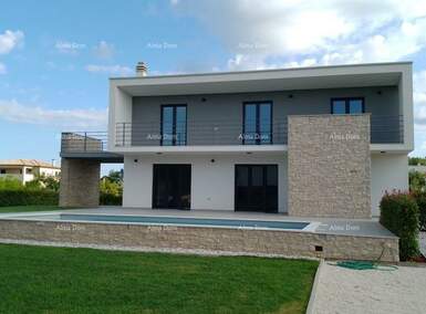Kuca, Poreč, prodaja, 650000 €, 160 m2