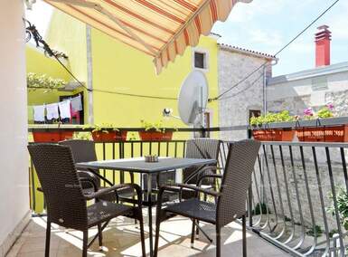 Kuca, Premantura, prodaja, 260000 €, 99 m2