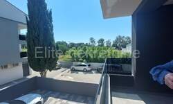 Dvosoban stan, Medulin, prodaja, 300000 €, 55 m2