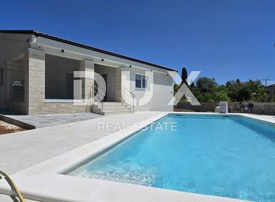 Kuca, Rovinj, prodaja, 495000 €, 147 m2