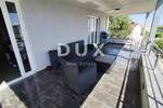 Kuca, Pula, Valdebek, prodaja, 650000 €, 381 m2