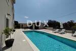 Kuca, Poreč, prodaja, 1560000 €, 320 m2