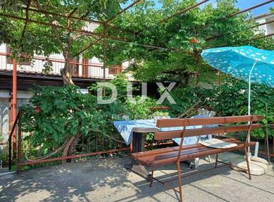 Kuca, Novi Vinodolski, prodaja, 225000 €, 179 m2