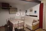 Kuca, Novi Vinodolski, prodaja, 225000 €, 179 m2