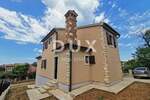 Kuca, Poreč, prodaja, 499000 €, 180 m2