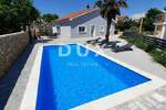 Kuca, Vrbnik, Garica, prodaja, 480000 €, 90 m2