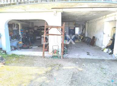 Poslovni prostor, Medulin, najam, 1200 €, 120 m2
