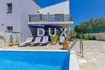 Kuca, Poreč, prodaja, 570000 €, 140 m2