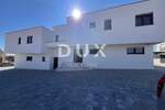 Trosoban stan, Vodice, prodaja, 216664 €, 81 m2
