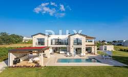 Kuca, Poreč, prodaja, 2300000 €, 462 m2