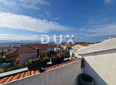 Cetvorosoban stan, Zadar, Plovanija, prodaja, 290000 €, 115 m2