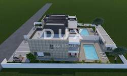 Kuca, Nin, prodaja, 700000 €, 255 m2