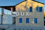 Kuca, Višnjan, prodaja, 1350000 €, 300 m2