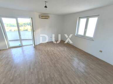 Cetvorosoban stan, Pula, Vidikovac, prodaja, 240000 €, 98 m2