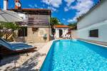 Kuca, Vrbnik, prodaja, 575000 €, 205 m2