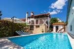 Kuca, Vrbnik, prodaja, 575000 €, 205 m2