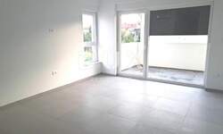 Trosoban stan, Medulin, prodaja, 186000 €, 56 m2