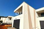 Kuca, Opatija, Pobri, najam, 3500 €, 270 m2