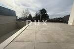 Kuca, Opatija, Pobri, najam, 3200 €, 214 m2