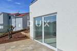 Trosoban stan, Cres, prodaja, 405000 €, 99 m2
