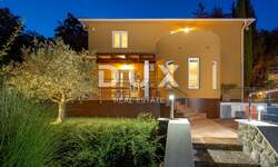 Kuca, Opatija, Veprinac, najam, 2700 €, 200 m2