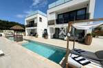 Kuca, Poreč, prodaja, 1500000 €, 547 m2