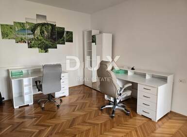 Poslovni prostor, Pula, Kaštanjer, najam, 1100 €, 70 m2